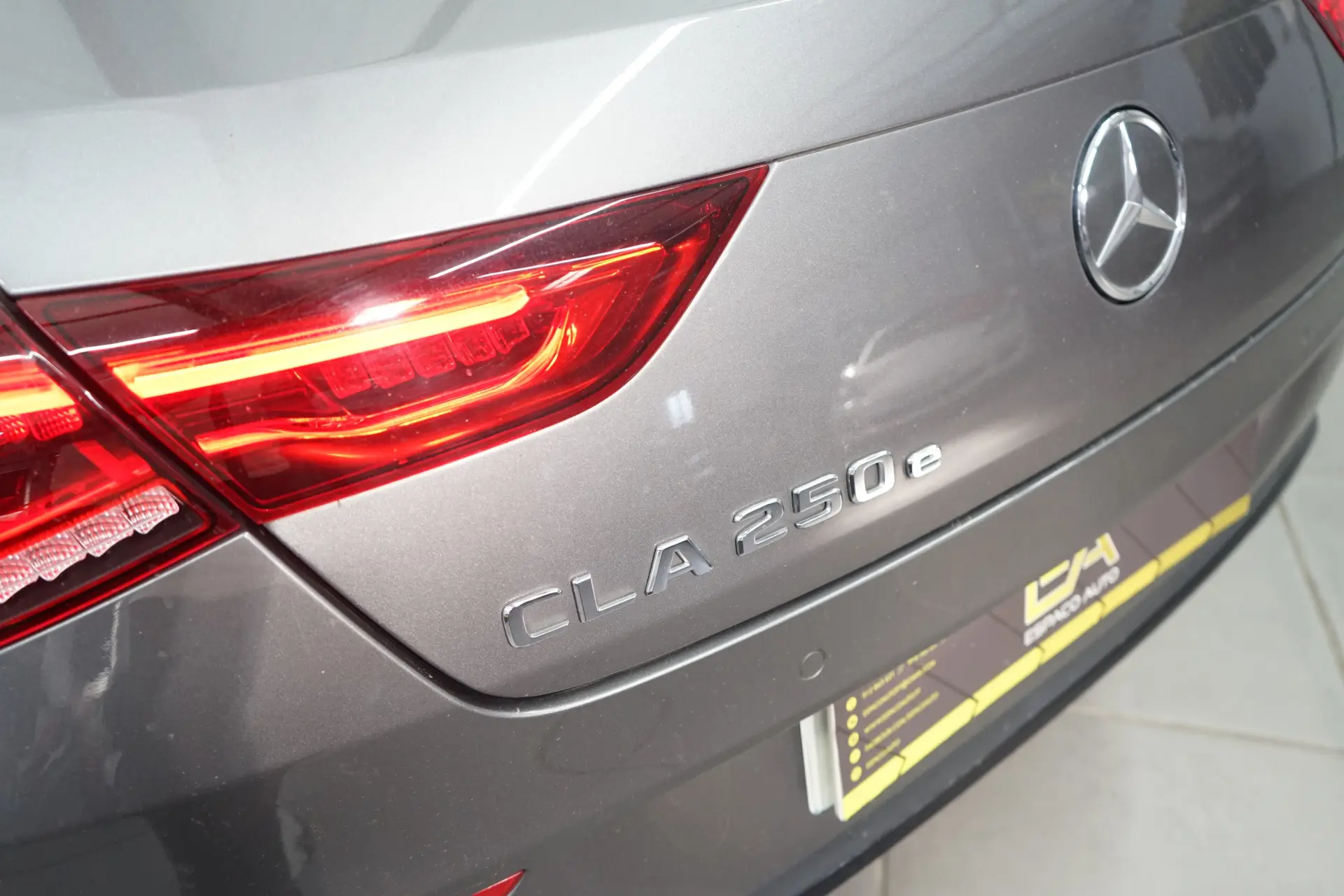 Mercedes-Benz CLA 250 e AMG Line 15