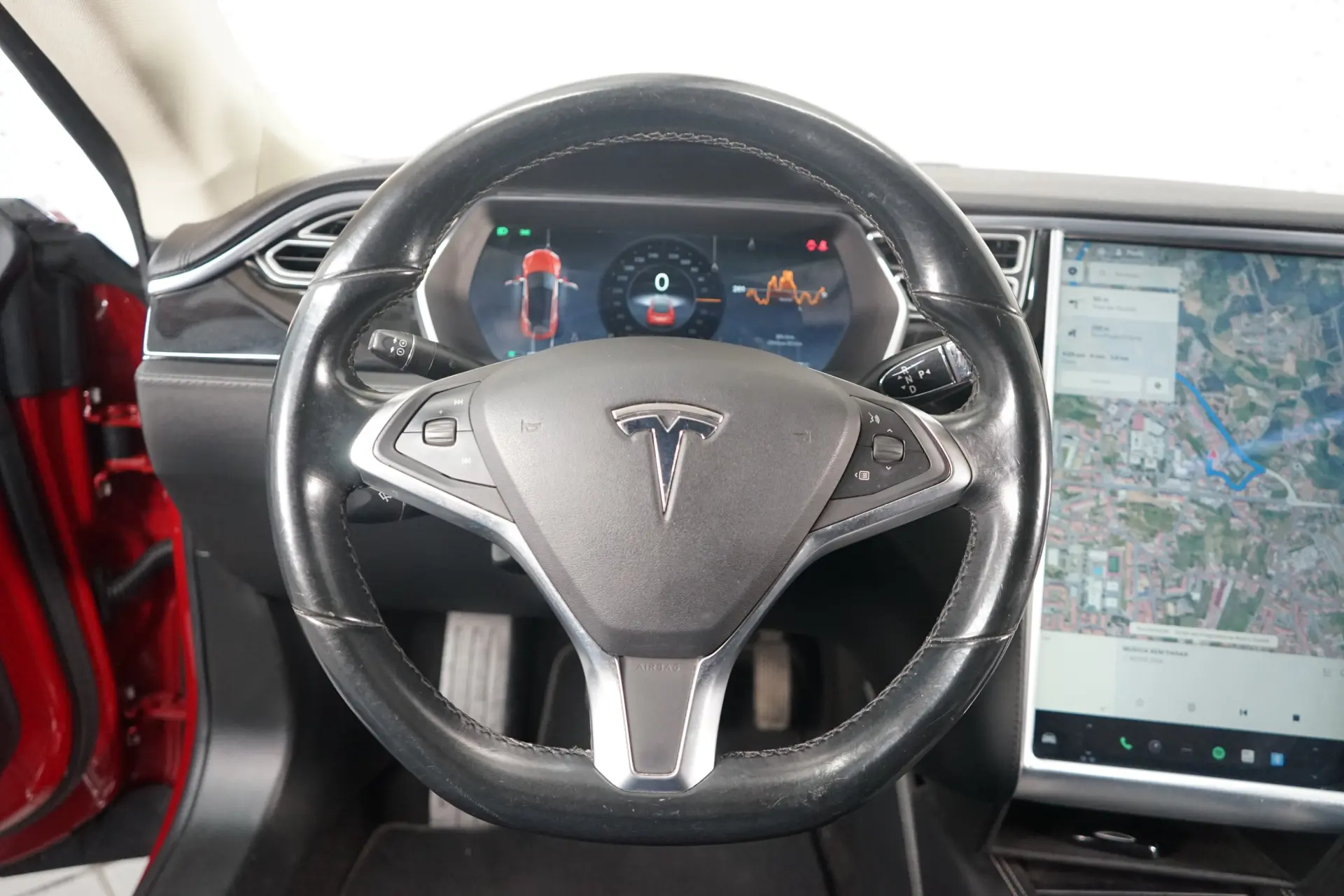 Tesla Model S 85 22