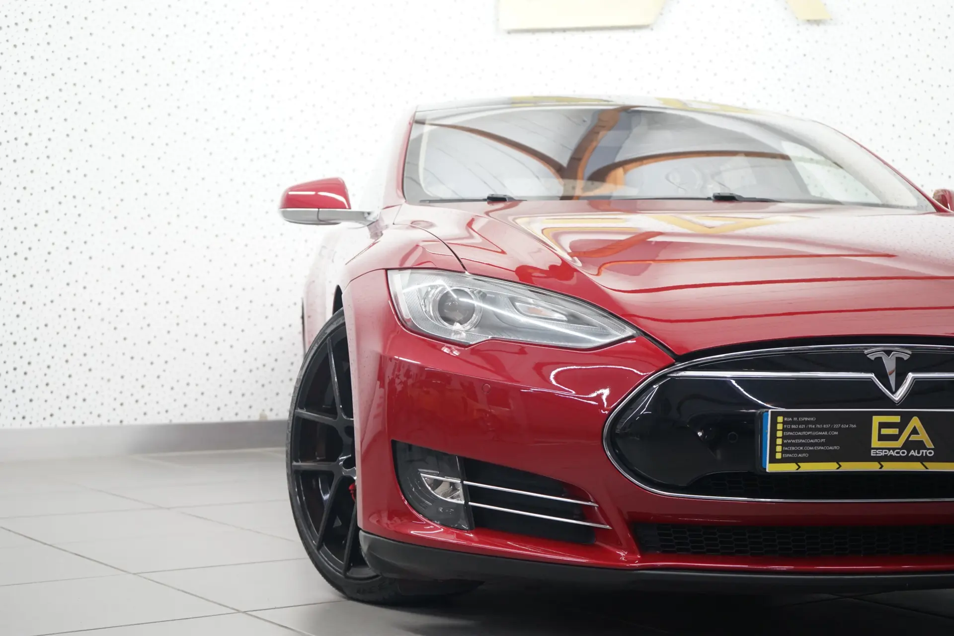 Tesla Model S 85 40