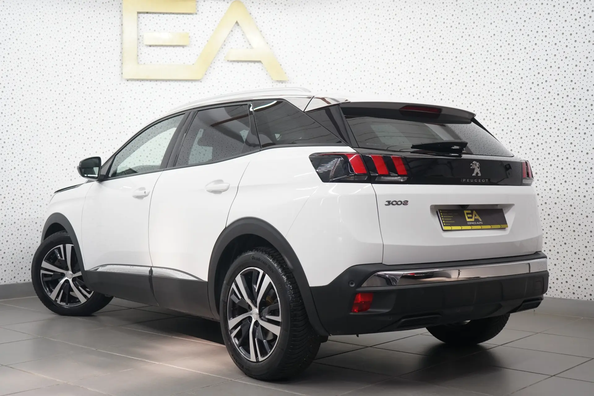 Peugeot 3008 1.2 PureTech Allure Pack EAT8 4
