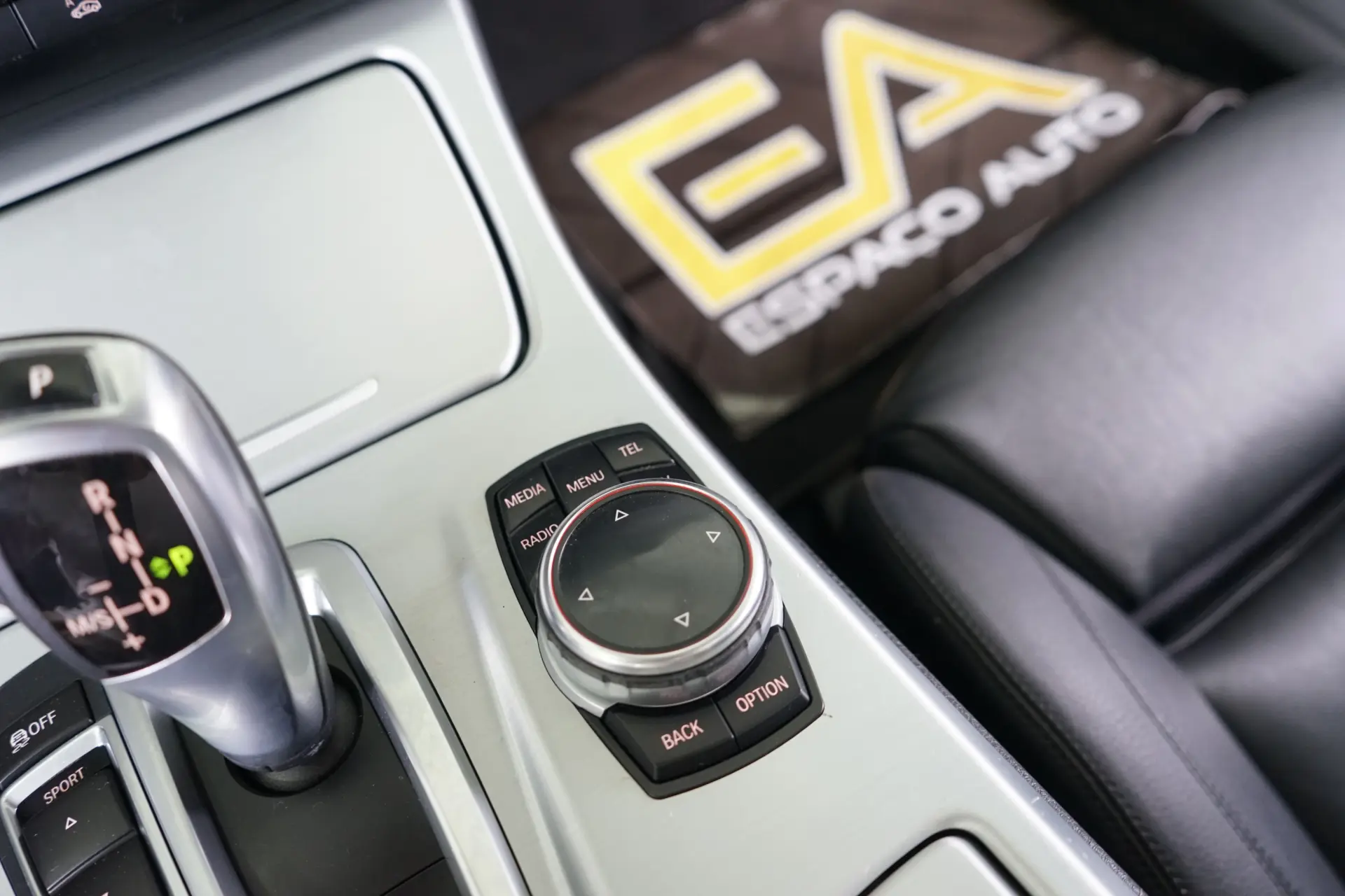 BMW 520 d Exclusive Auto 129g 29