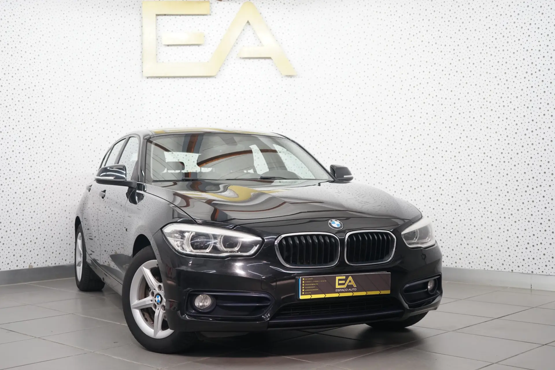 BMW 116 d Line Luxury Auto 1