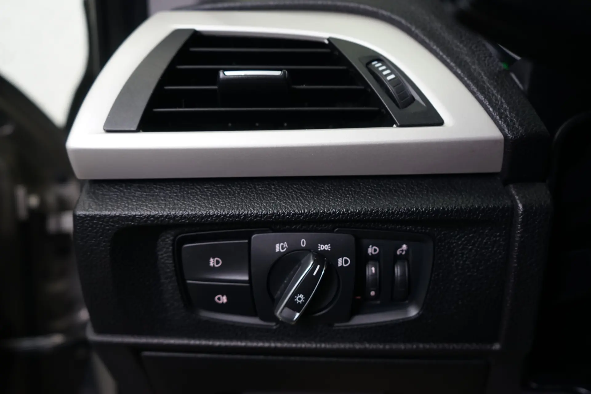 BMW 116 d Line Urban 25