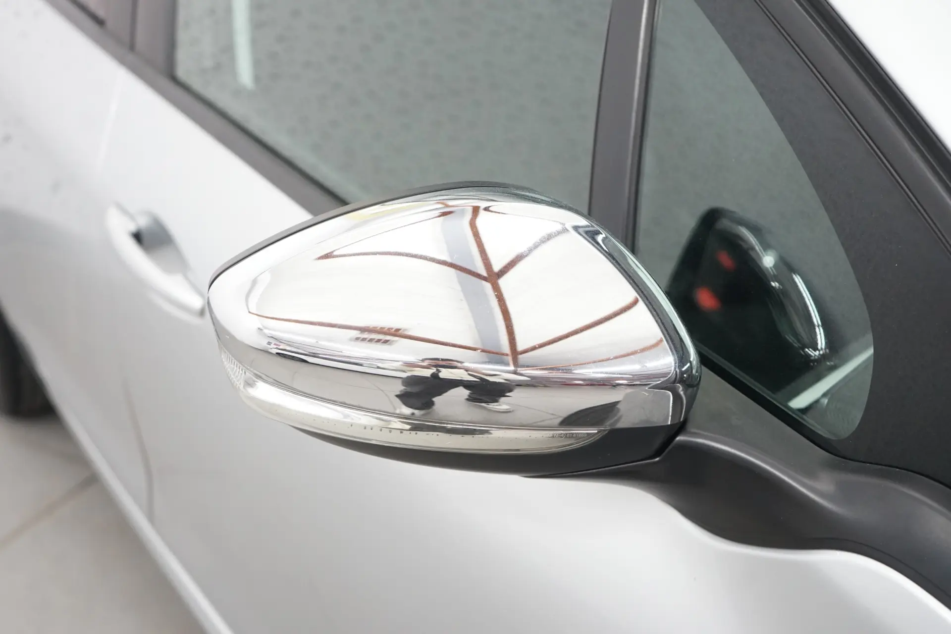 Peugeot 208 1.6 BlueHDi Active 12