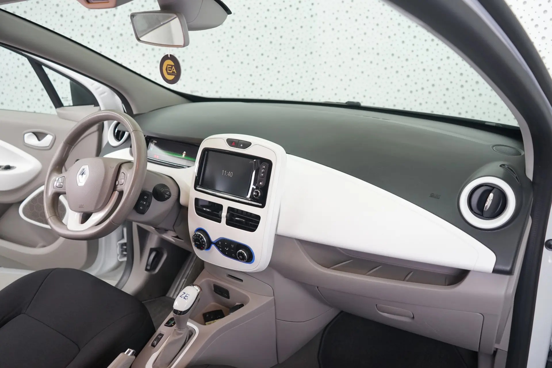 Renault Zoe (c/ Bateria) 41 kwh Life 14