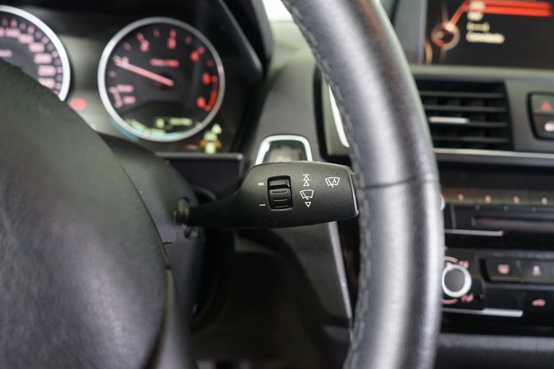 BMW 116 d Line Urban 23