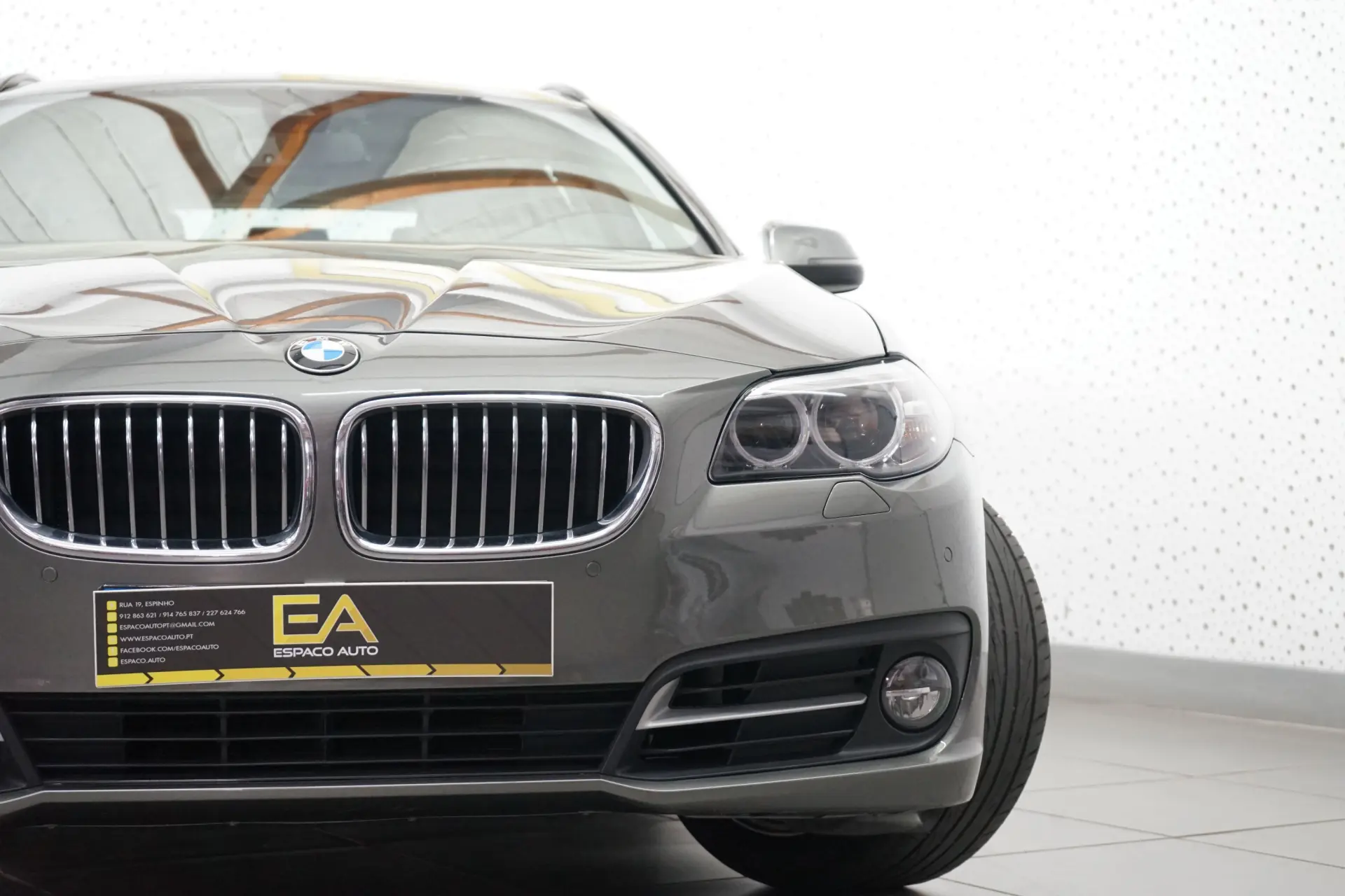 BMW 520 d Exclusive Auto 129g 44