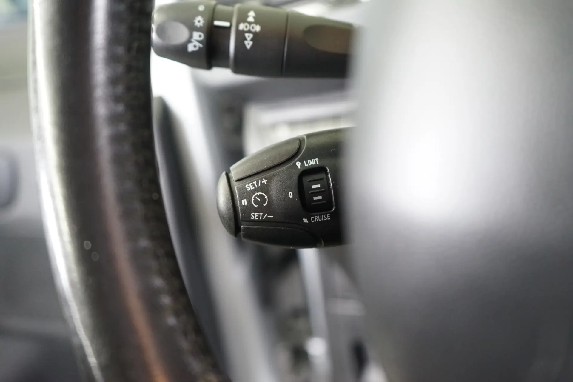 Peugeot 208 1.6 BlueHDi Active 26