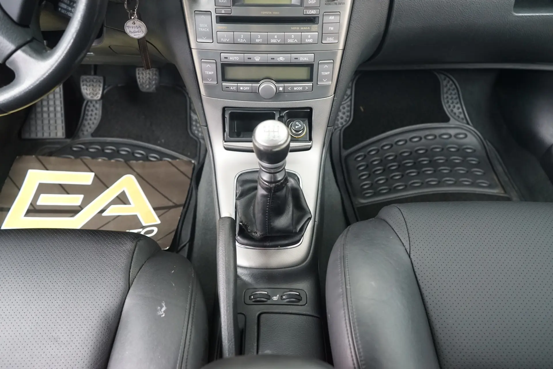 Toyota Avensis SW 2.0 D-4D Exclusive 24