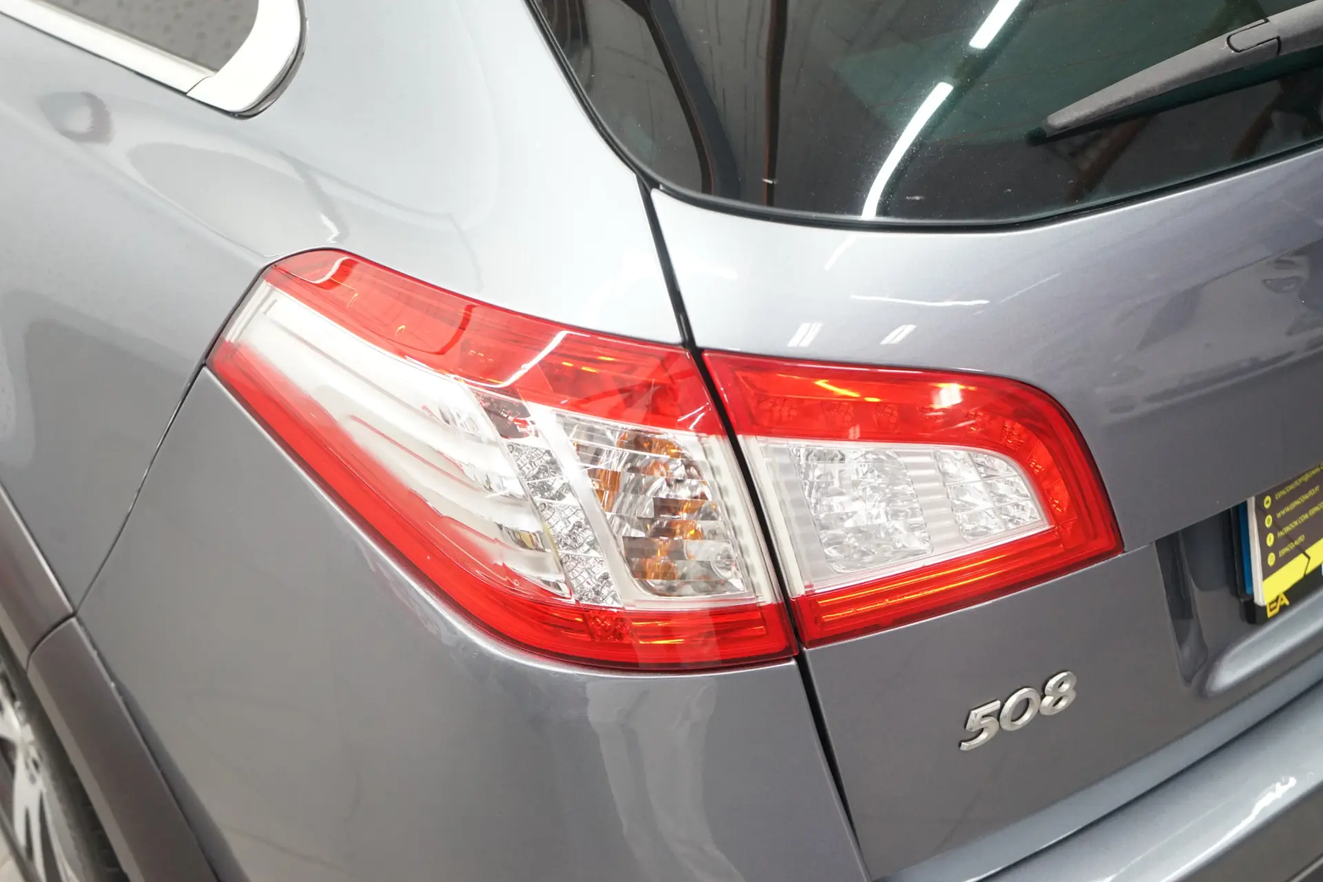 Peugeot 508 RXH 2.0 HDi Hybrid4 2-Tronic 10