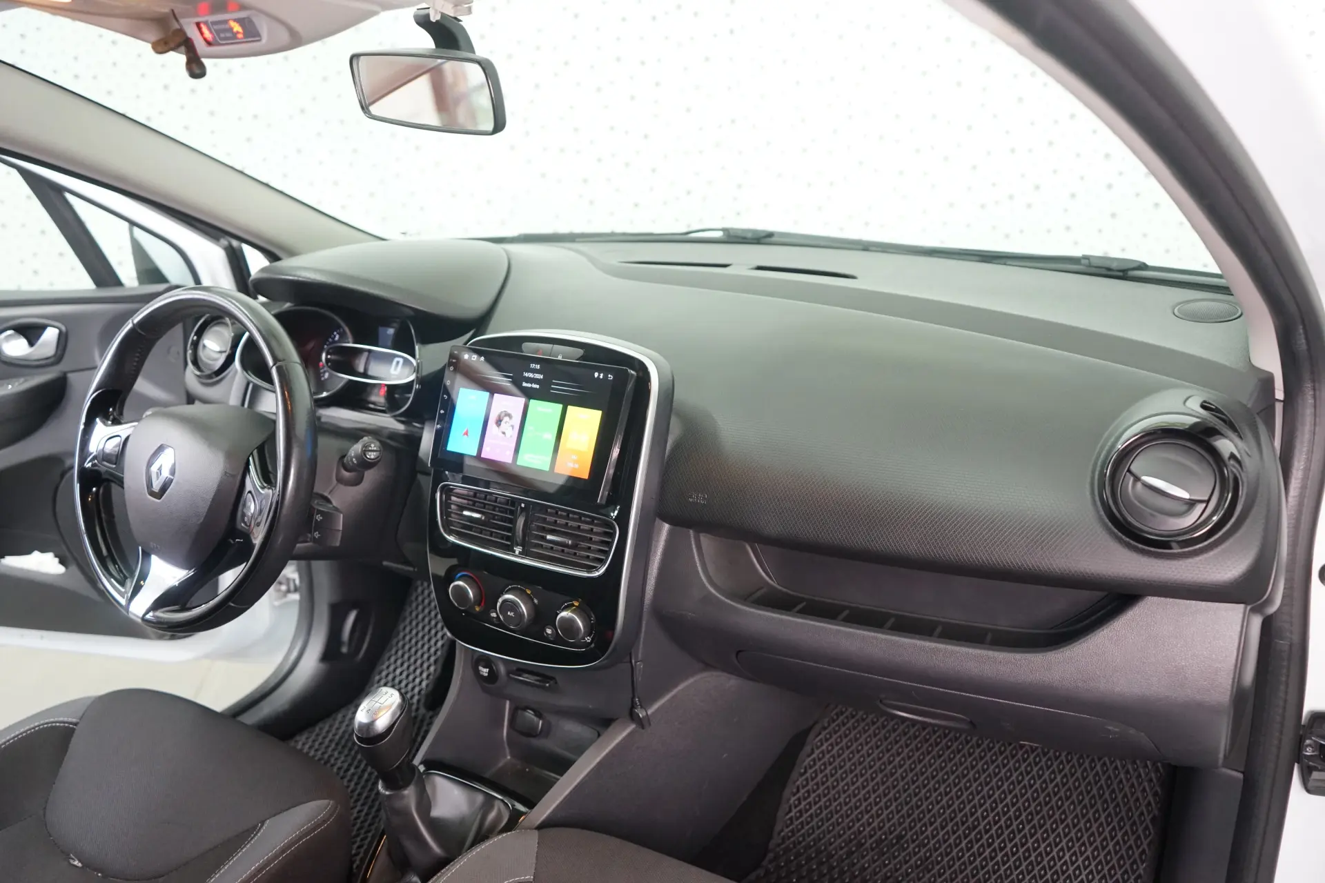 Renault Clio Sport Tourer 1.5 dCi Limited 17