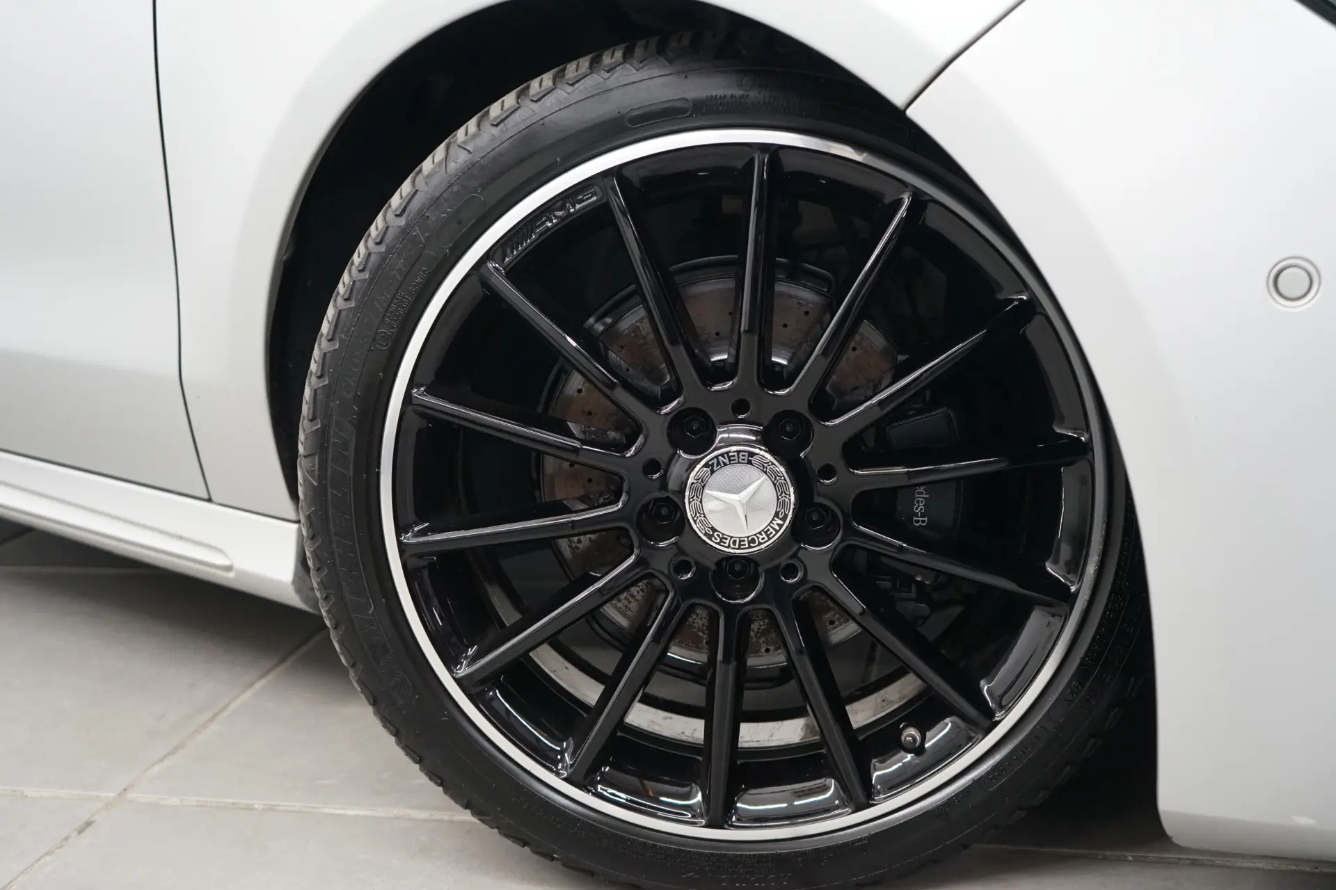 Mercedes-Benz CLA 180 d Shooting Brake AMG Line Aut. 11