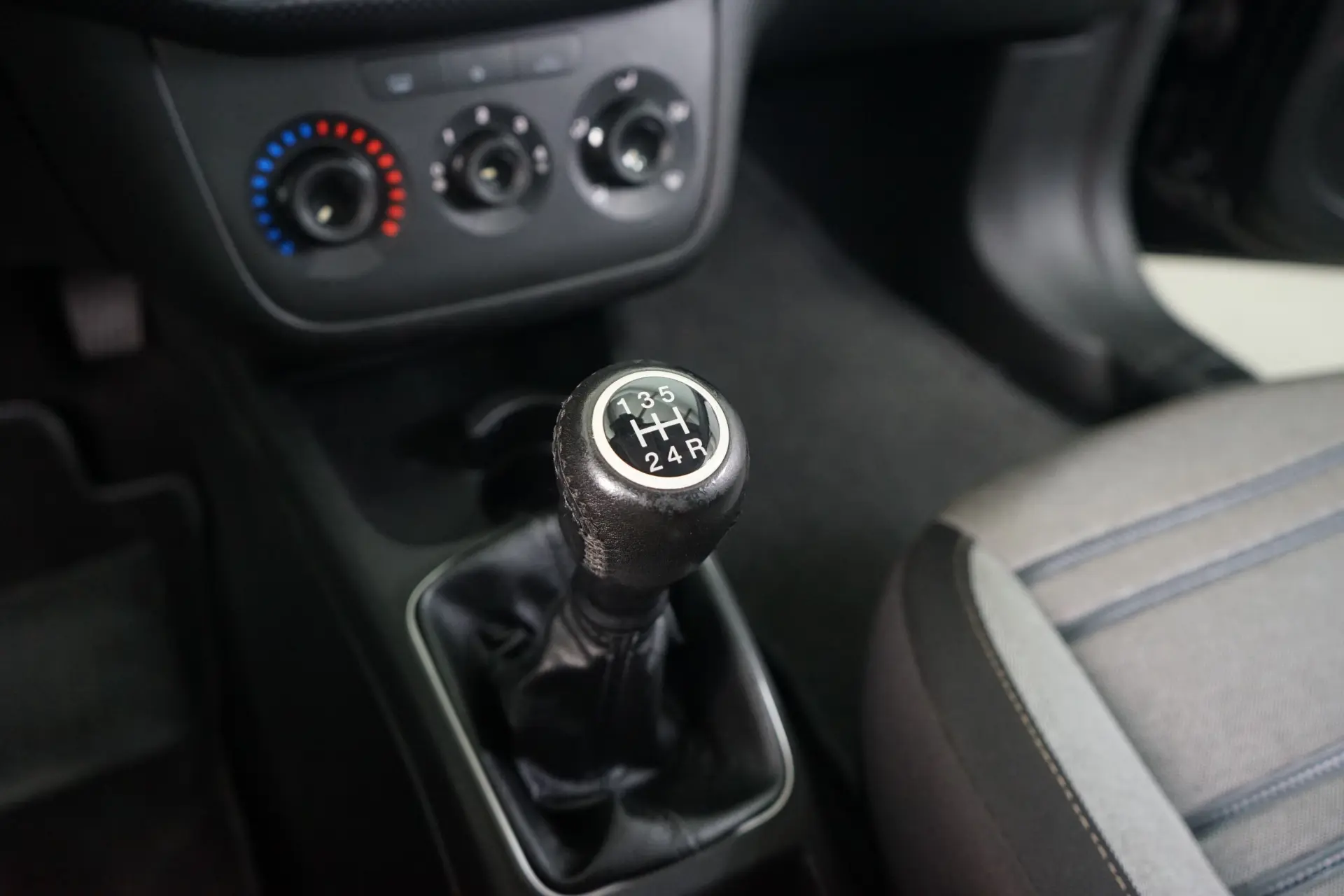 Fiat Punto Evo 1.3 M-Jet Dynamic 25