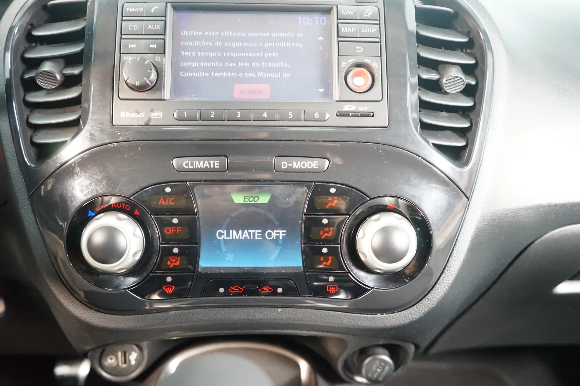 Nissan Juke 1.6 Acenta 27
