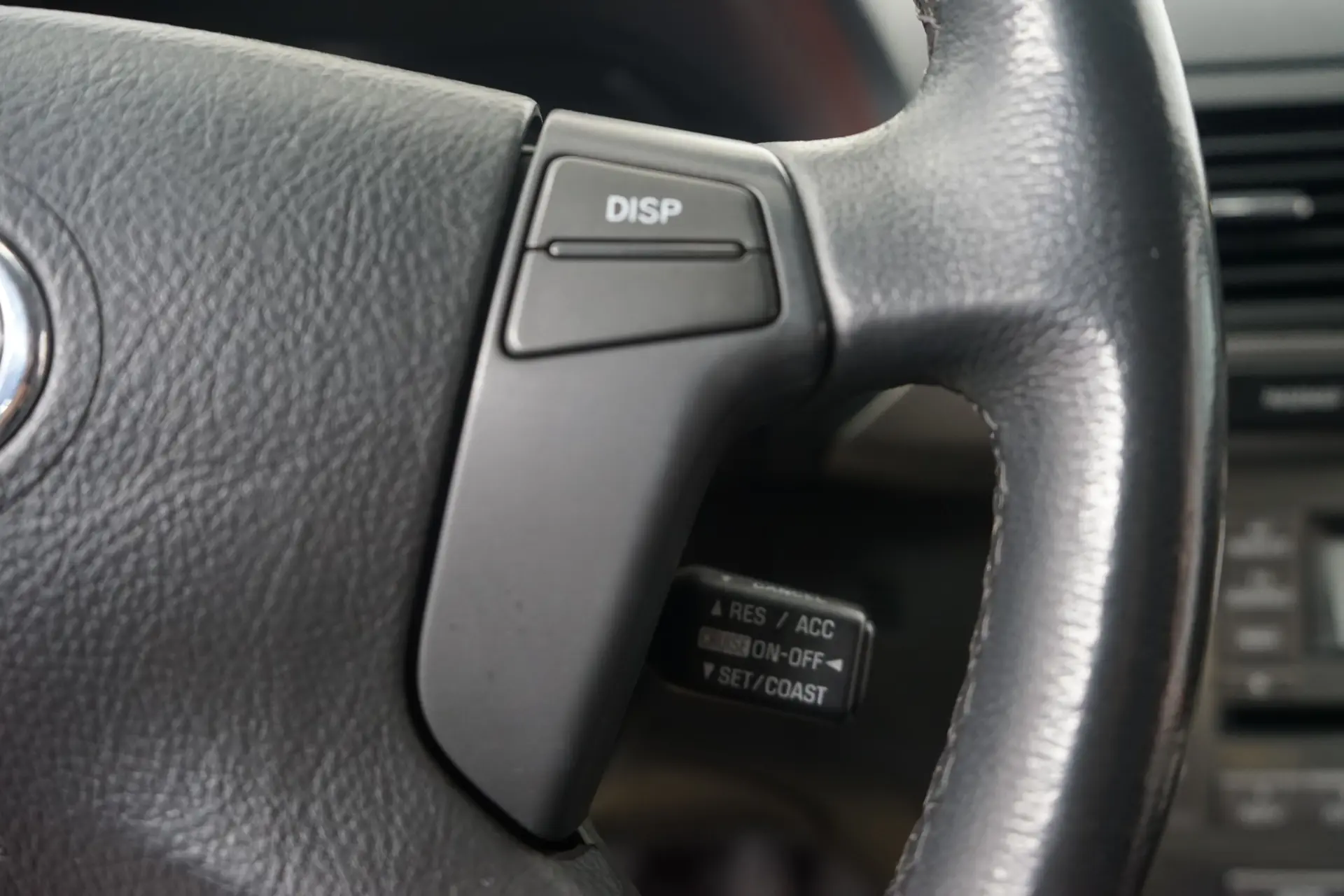 Toyota Avensis SW 2.0 D-4D Exclusive 14