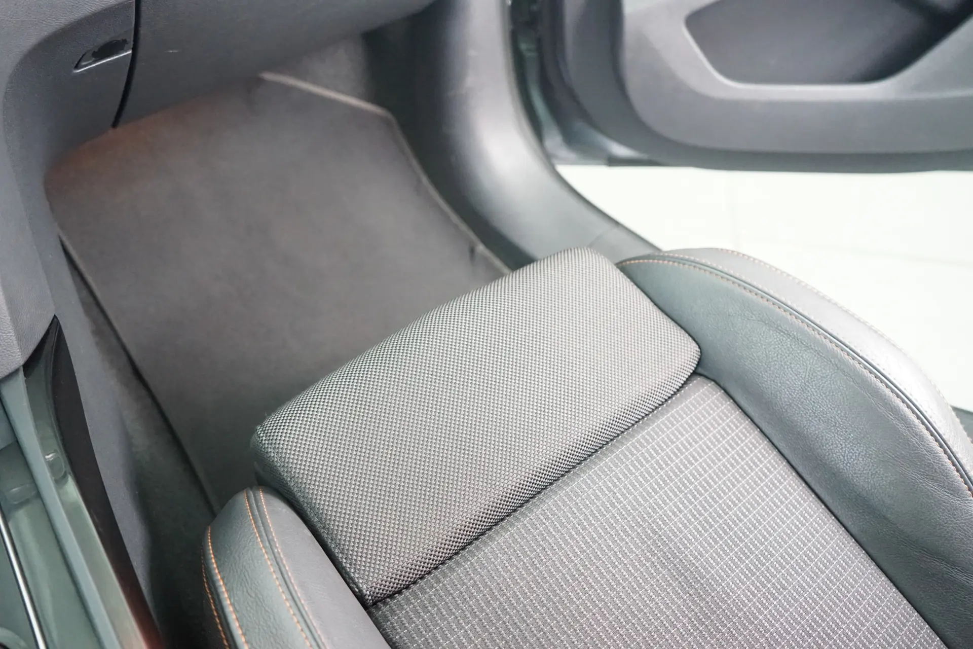 Peugeot 508 RXH 2.0 HDi Hybrid4 2-Tronic 33