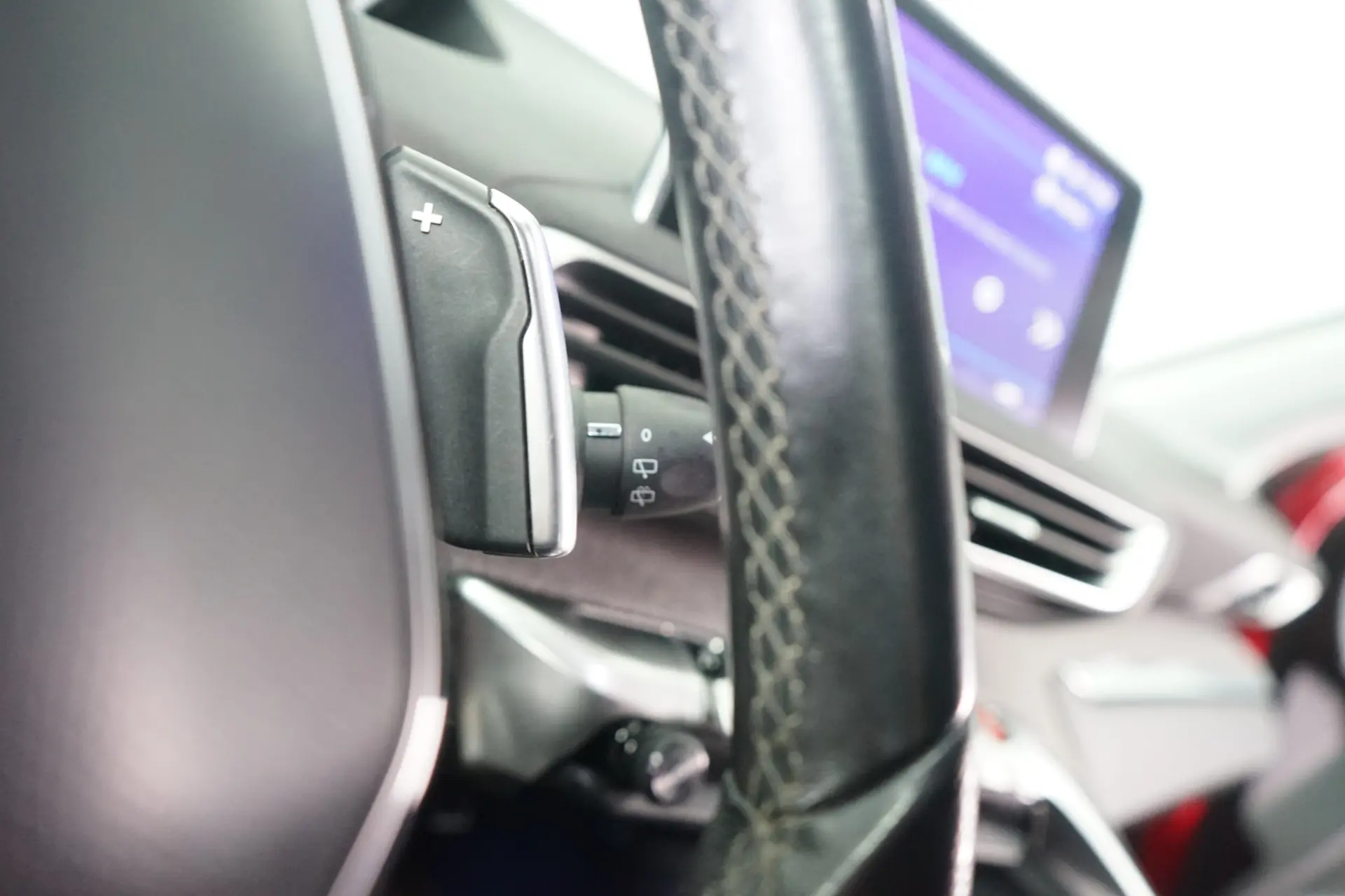 Peugeot 3008 1.2 PureTech Allure EAT8 25