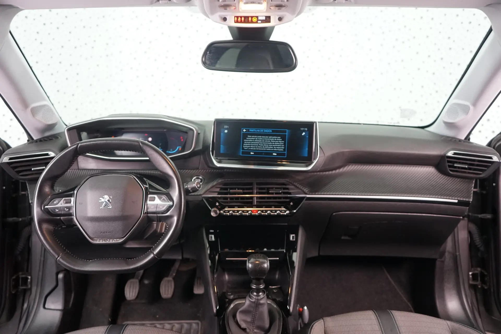 Peugeot 208 1.2 PureTech Allure 17
