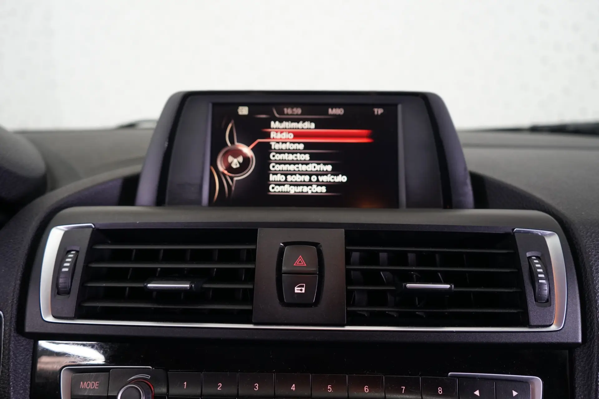 BMW 116 d Line Urban 31