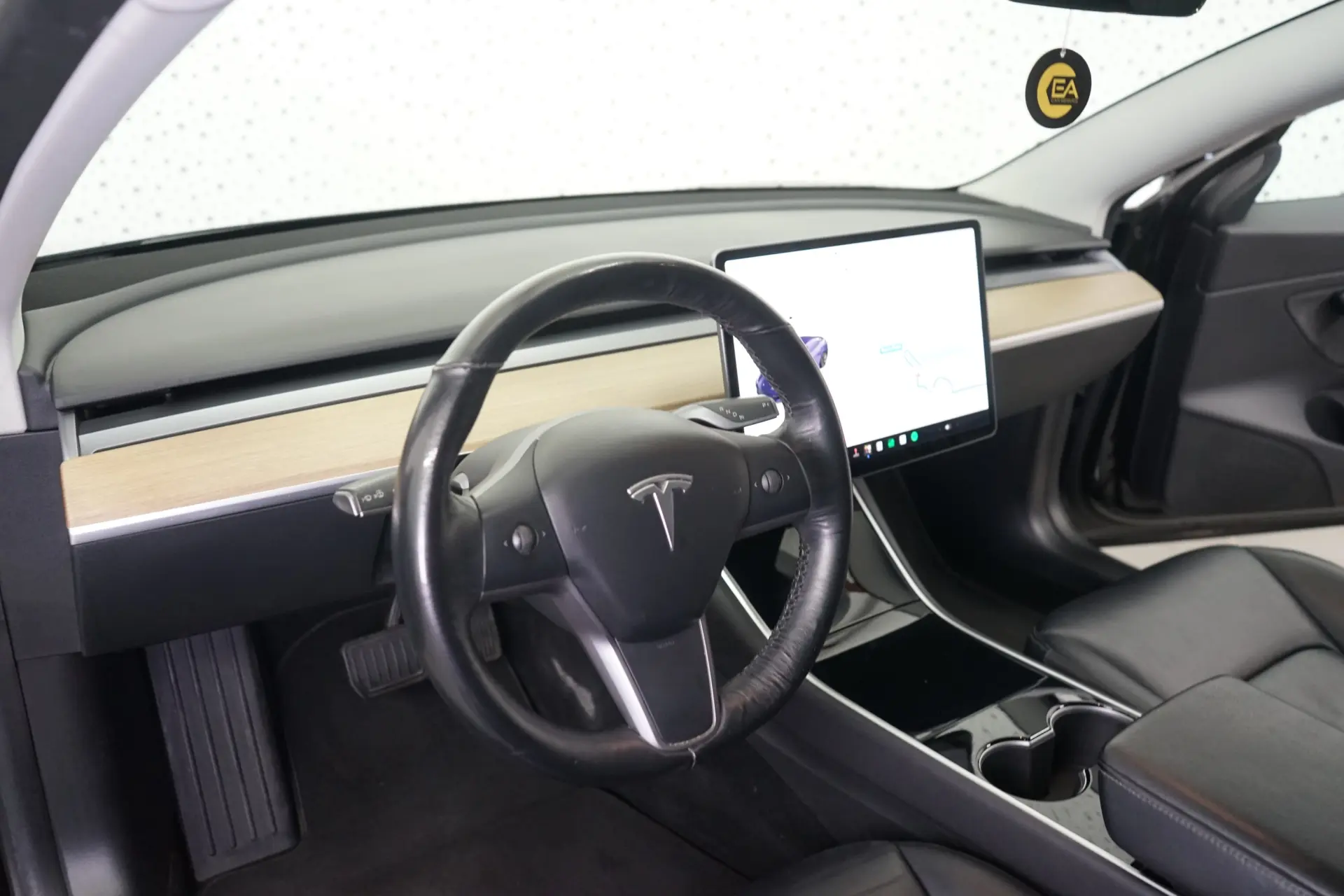 Tesla Model 3 Standard Range Plus RWD 10