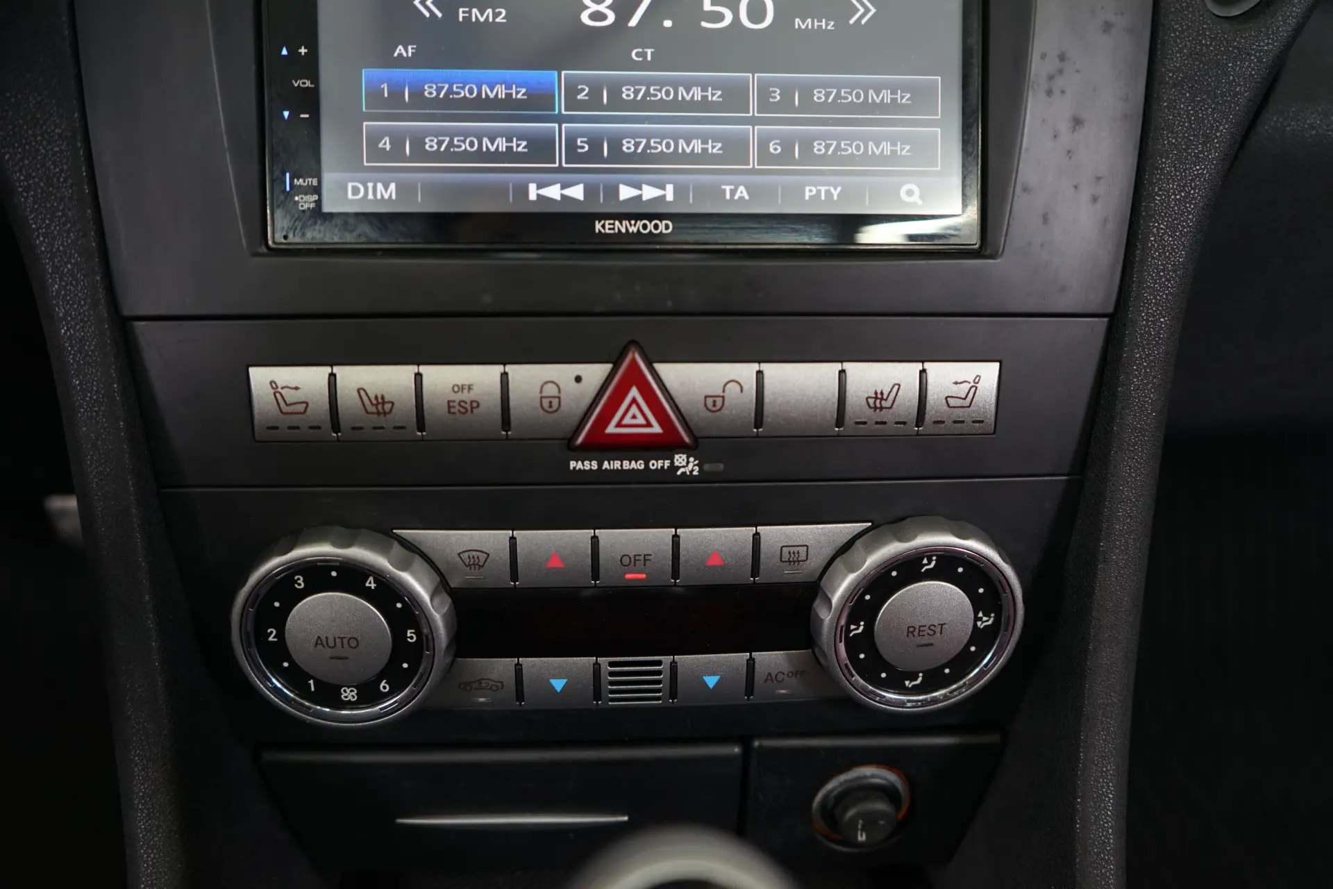 Mercedes-Benz SLK 200 Kompressor 32