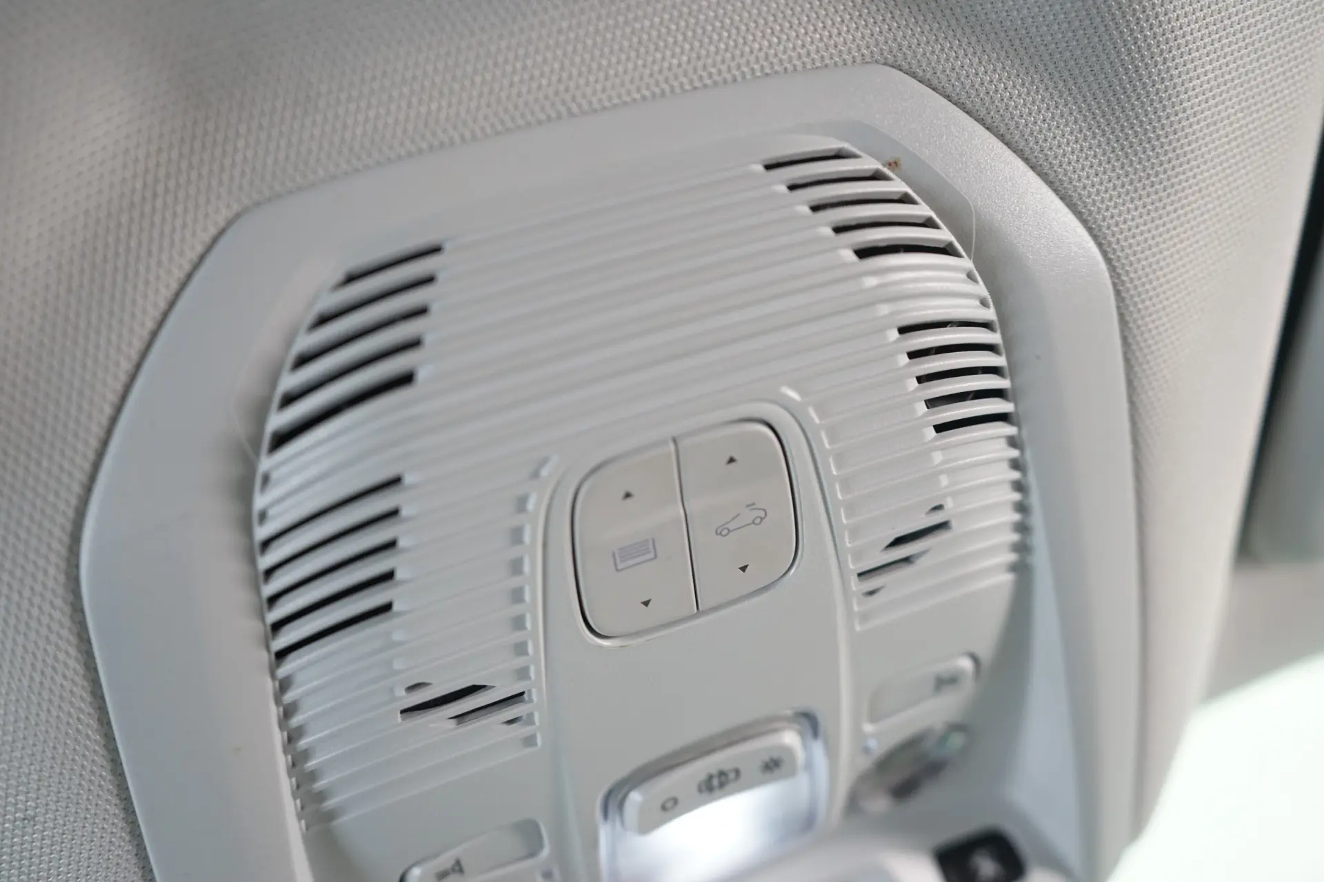 Peugeot 3008 1.2 PureTech Allure Pack EAT8 34