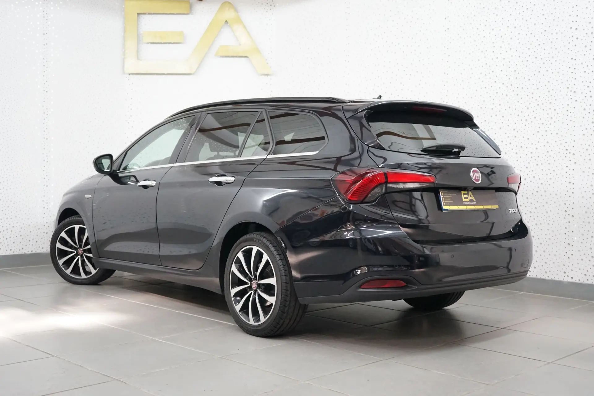 Fiat Tipo Station Wagon 1.3 M-Jet Lounge 4