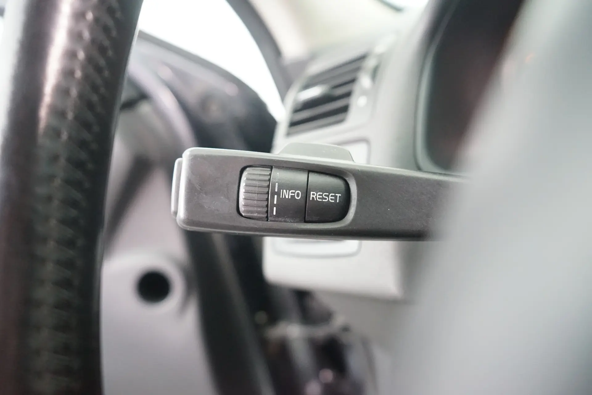 Volvo C30 1.6 D2 Momemtum Start/Stop 23