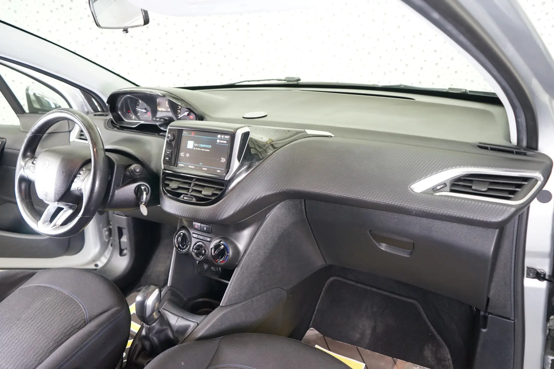 Peugeot 208 1.6 BlueHDi Active 19