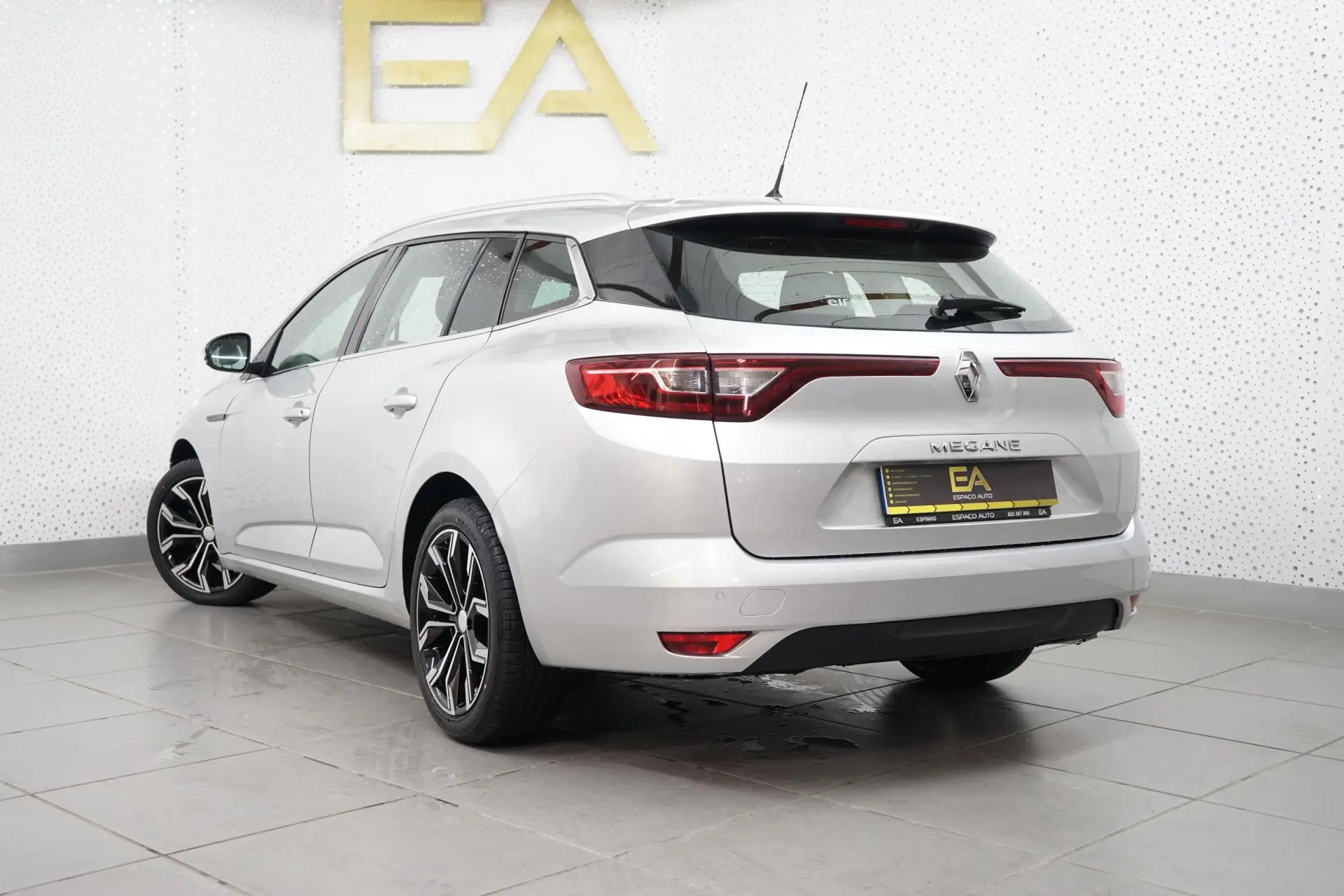 Renault Mégane Sport Tourer 1.5 dCi Intens 4