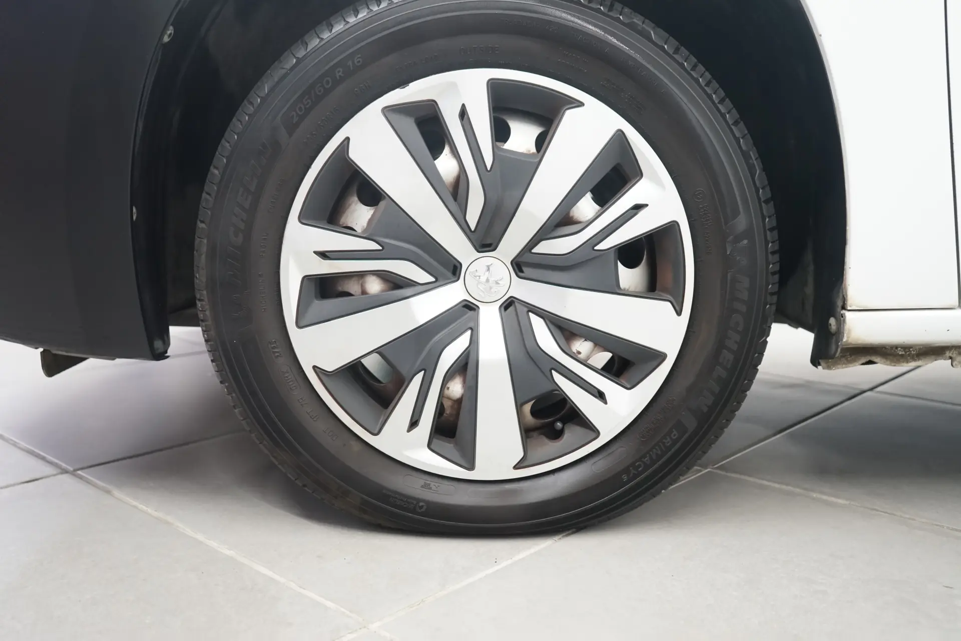 Peugeot Partner 1.5 Blue-HDI Asphalt L1 EAT8 5