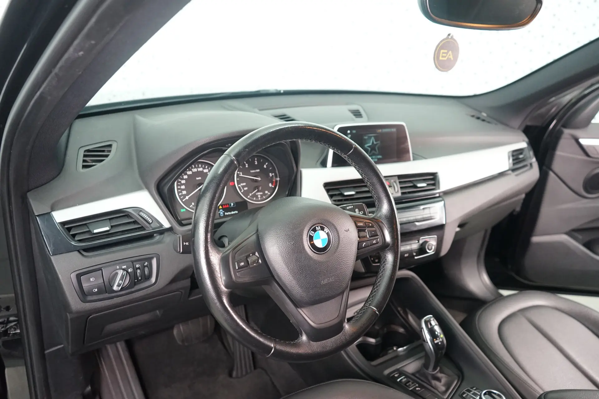 BMW X1 20 d xDrive Auto Line Sport 13