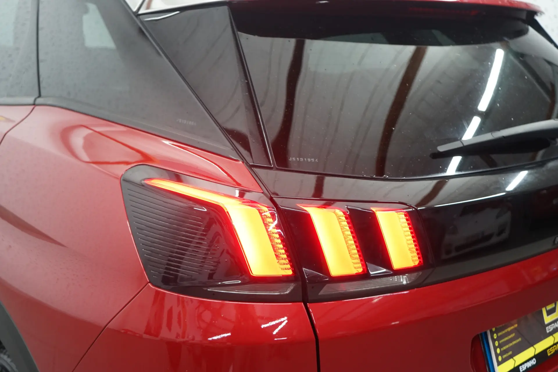 Peugeot 3008 1.2 PureTech Allure EAT8 13