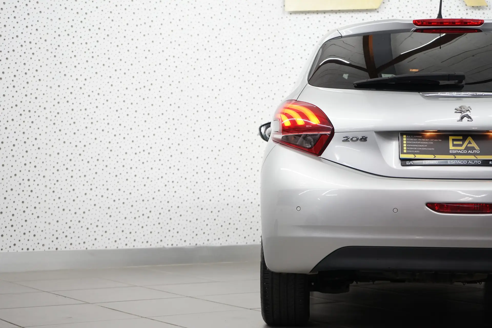 Peugeot 208 1.6 BlueHDi Active 7