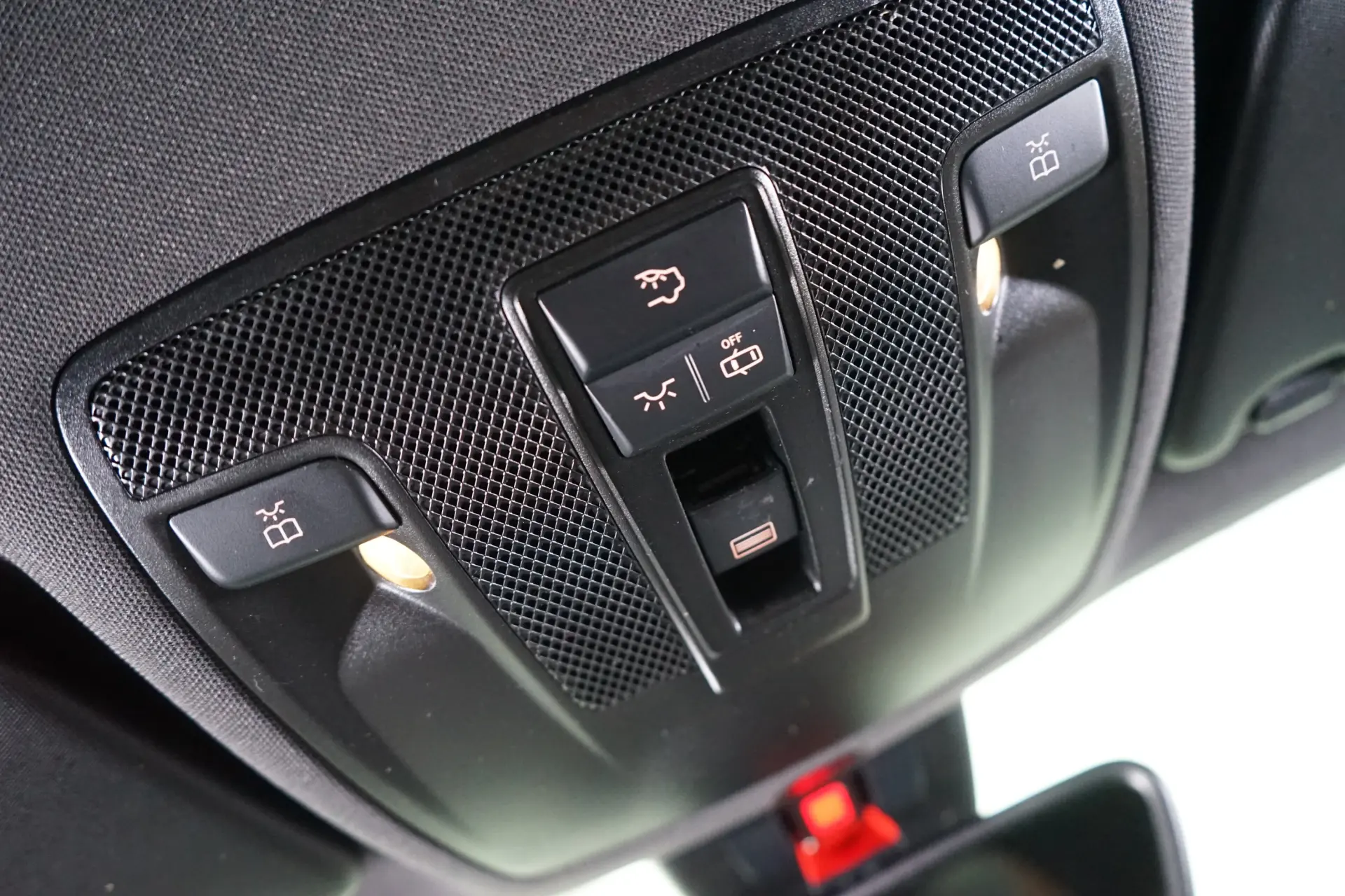 Mercedes-Benz CLA 180 d Shooting Brake AMG Line Aut. 38