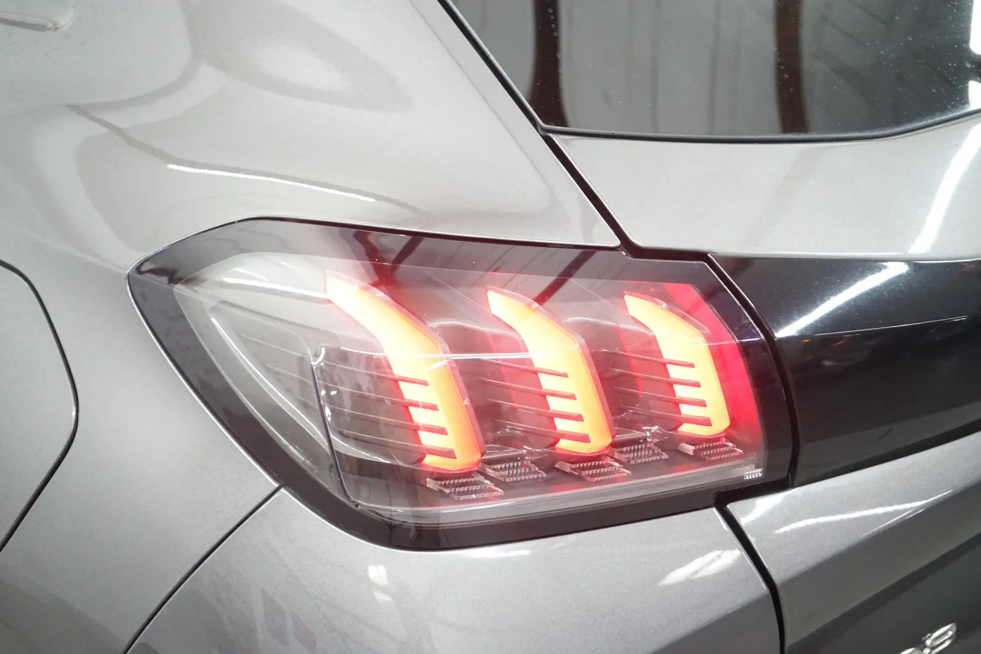 Peugeot 208 1.2 PureTech Allure 13
