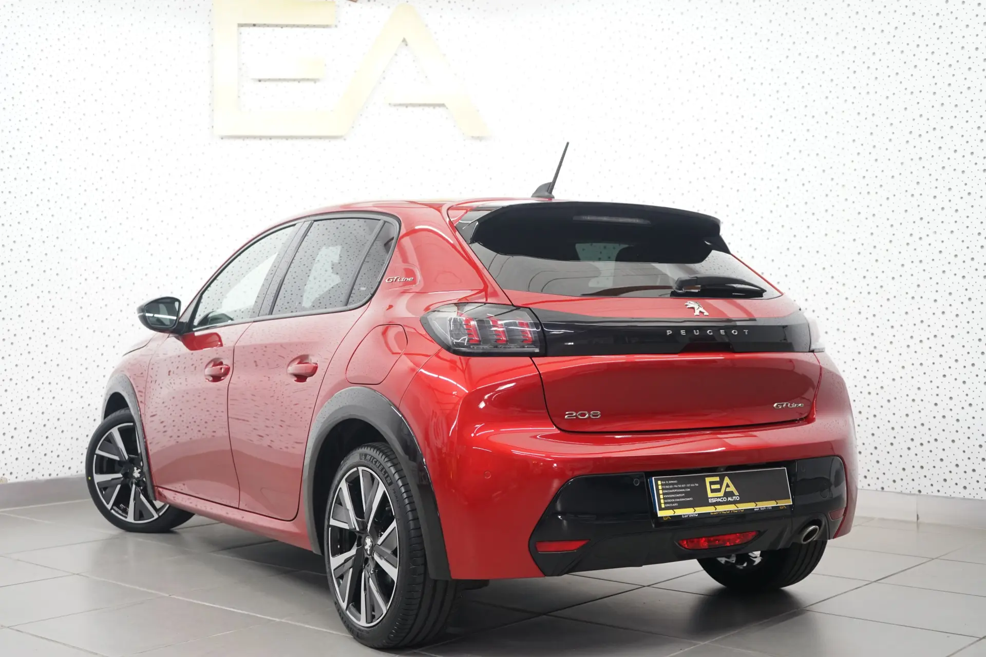 Peugeot 208 1.2 PureTech Allure Pack 4