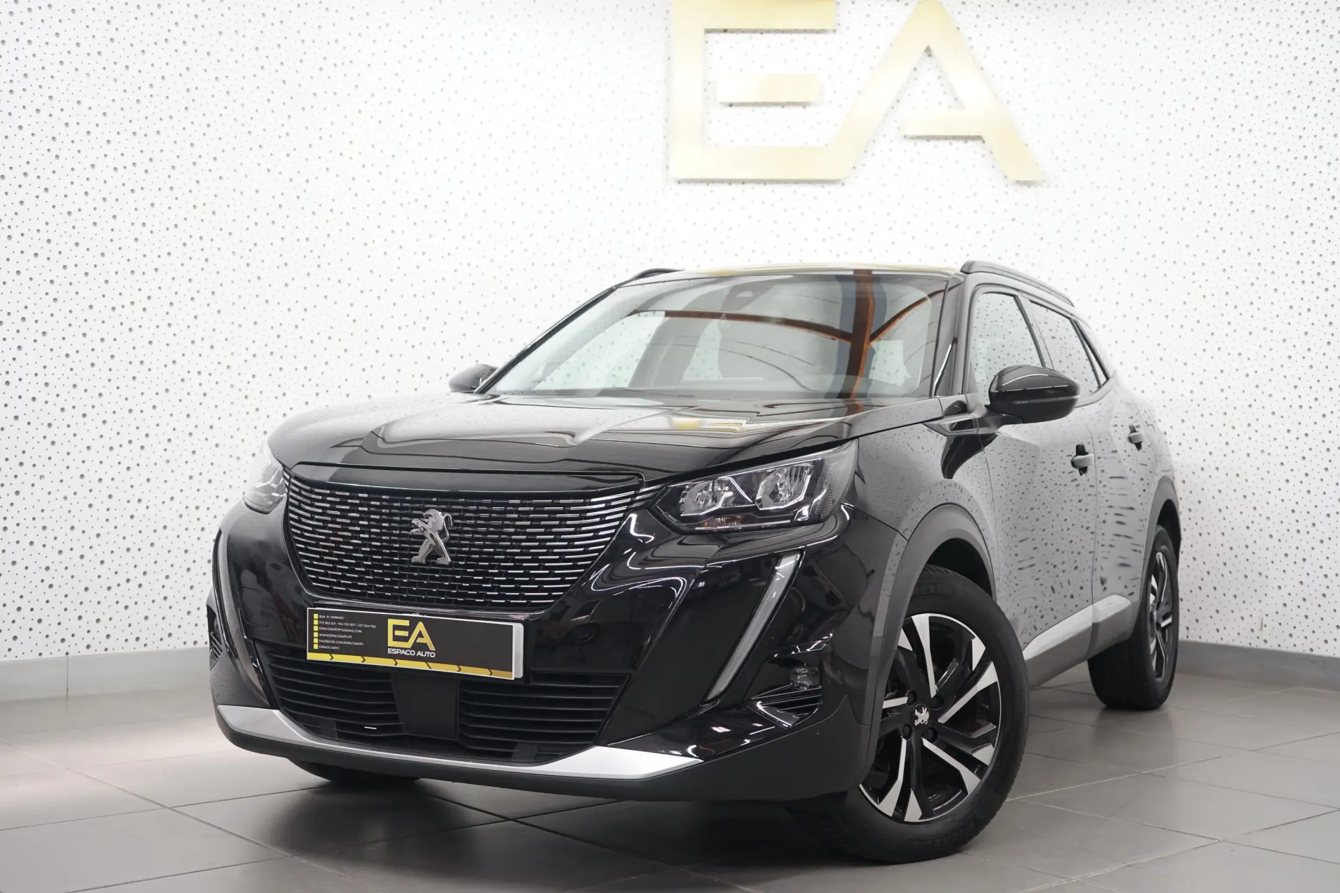 Peugeot 2008 1.2 PureTech Allure 3