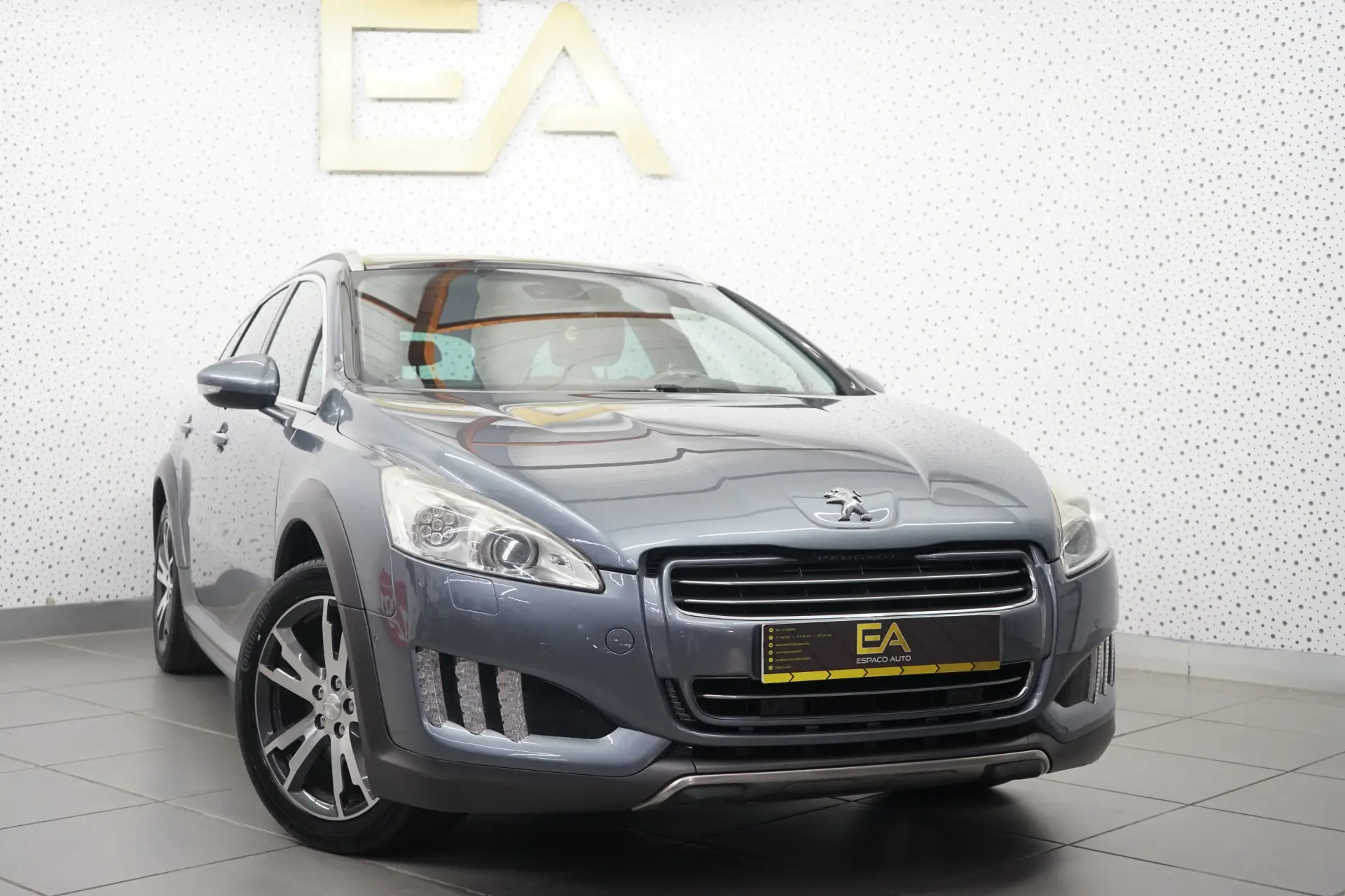 Peugeot 508 RXH 2.0 HDi Hybrid4 2-Tronic 1