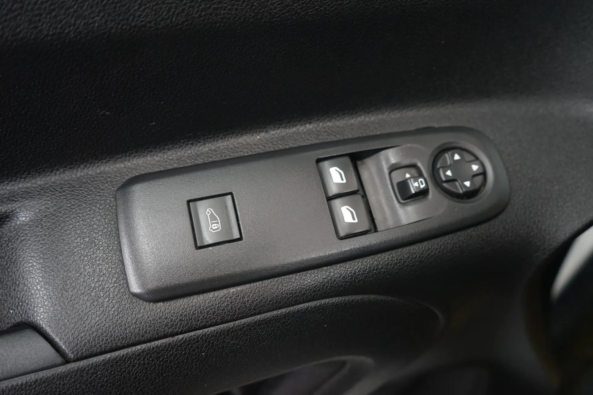 Peugeot Partner 1.5 Blue-HDI Asphalt L1 EAT8 11