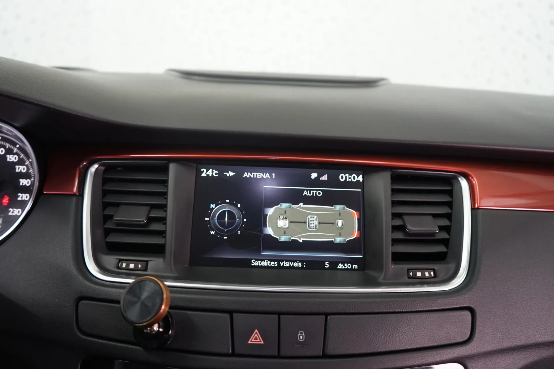 Peugeot 508 RXH 2.0 HDi Hybrid4 2-Tronic 31