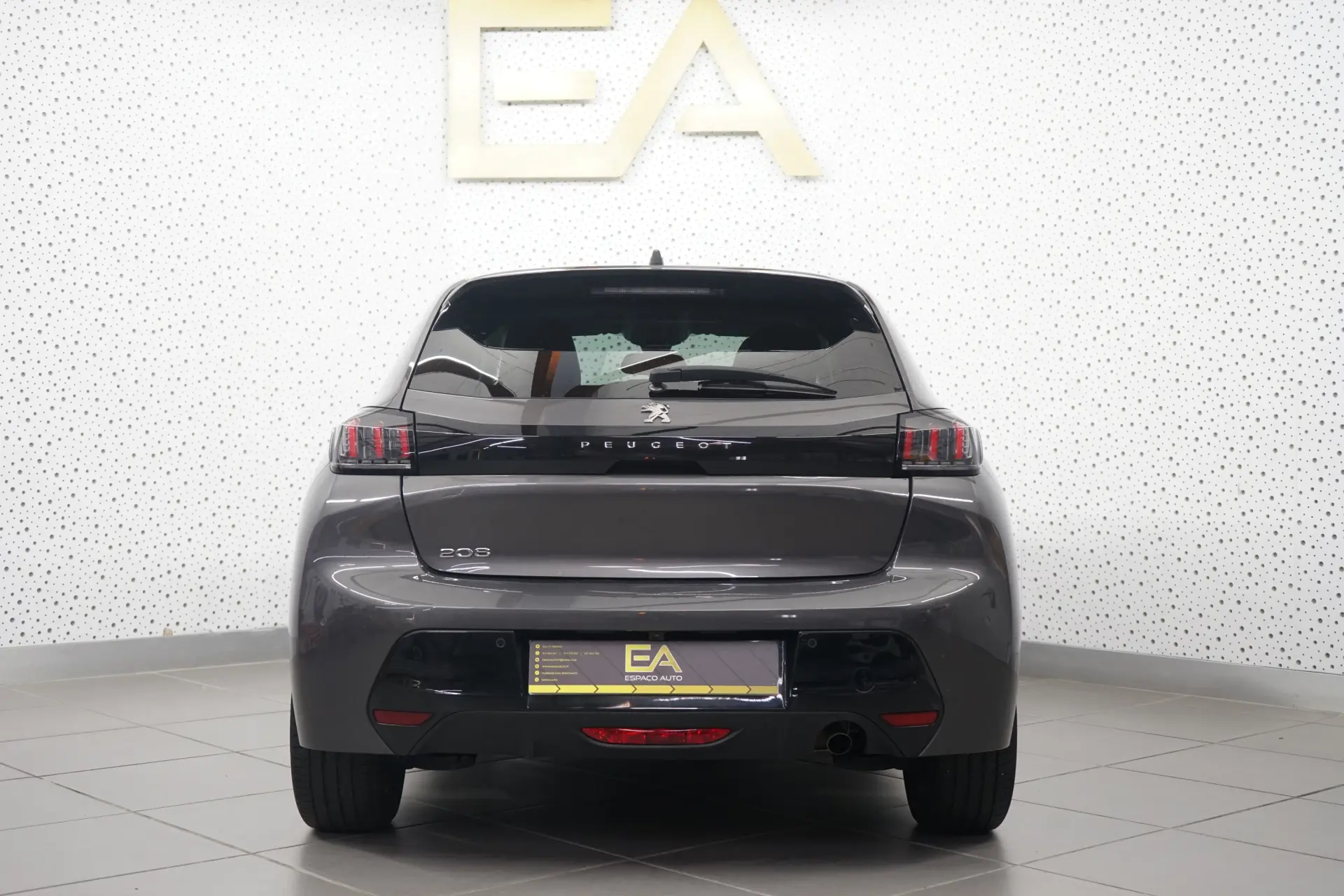 Peugeot 208 1.2 PureTech Allure 5