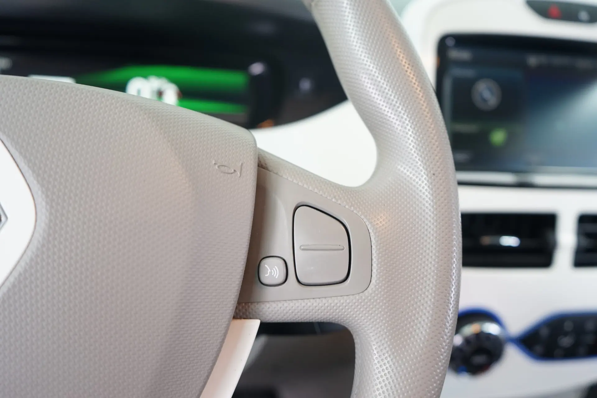 Renault Zoe (c/ Bateria) 41 kwh Life 19