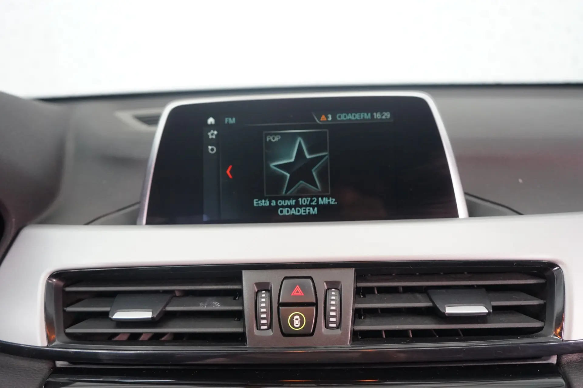 BMW X1 20 d xDrive Auto Line Sport 30