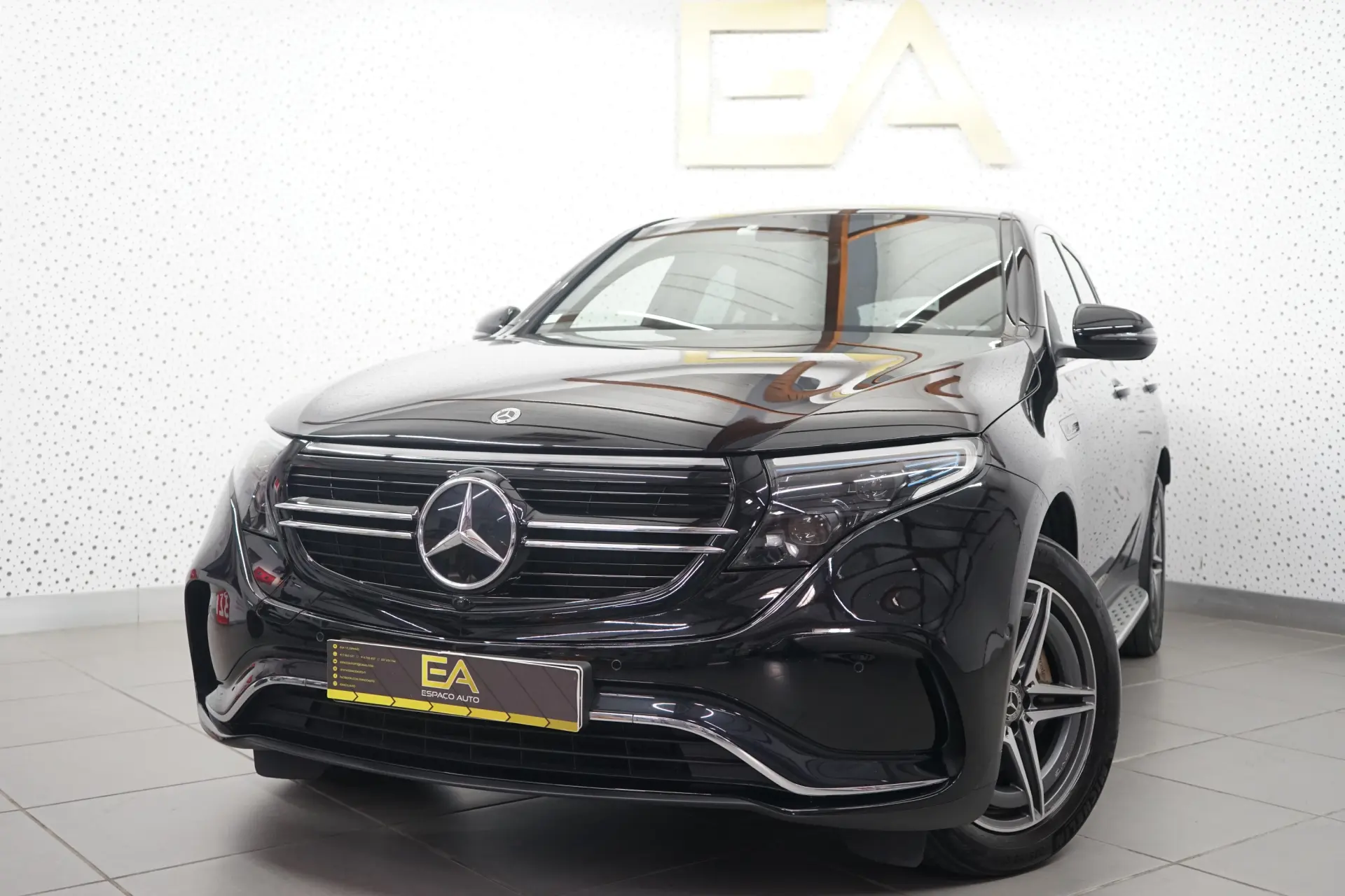 Mercedes-Benz EQC 400 4Matic 3