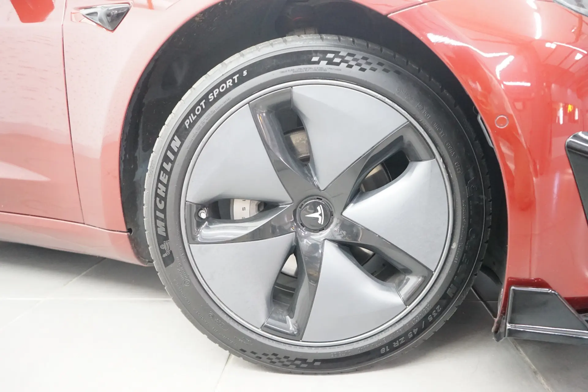 Tesla Model 3 Long Range AWD Dual Motor 10