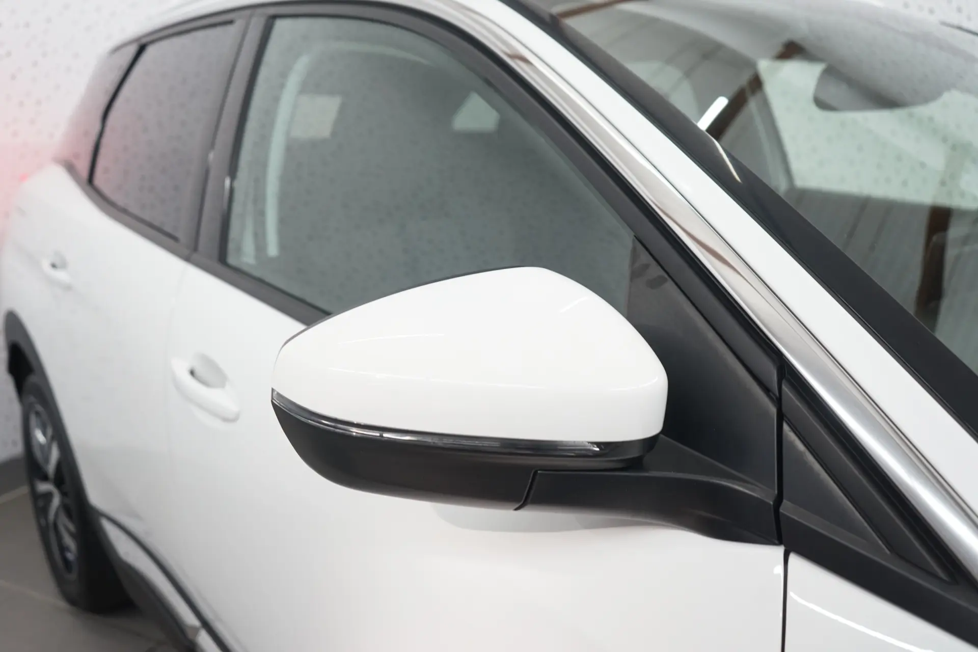 Peugeot 3008 1.2 PureTech Allure Pack EAT8 11