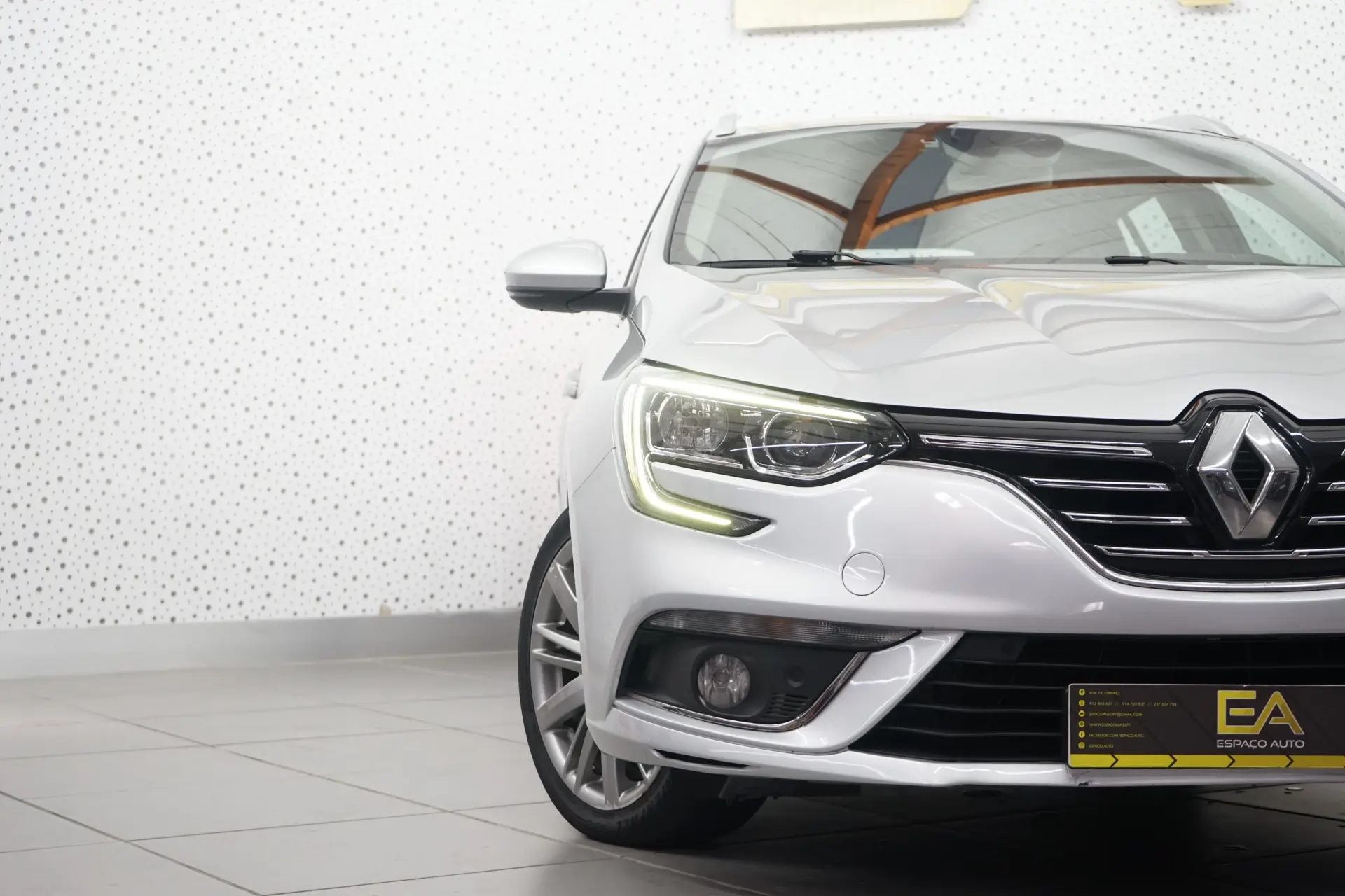Renault Mégane Sport Tourer 1.5 Blue dCi Limited 6