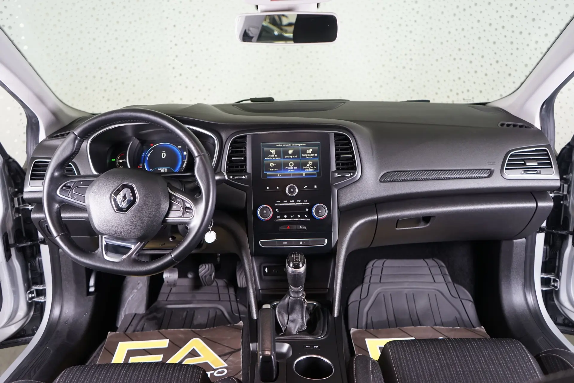 Renault Mégane Sport Tourer 1.5 dCi Intens 16