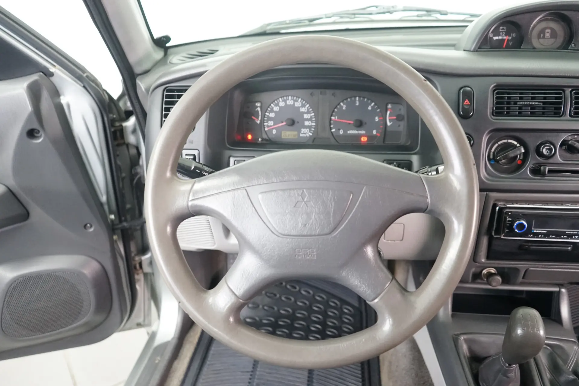 Mitsubishi Pajero Sport 21